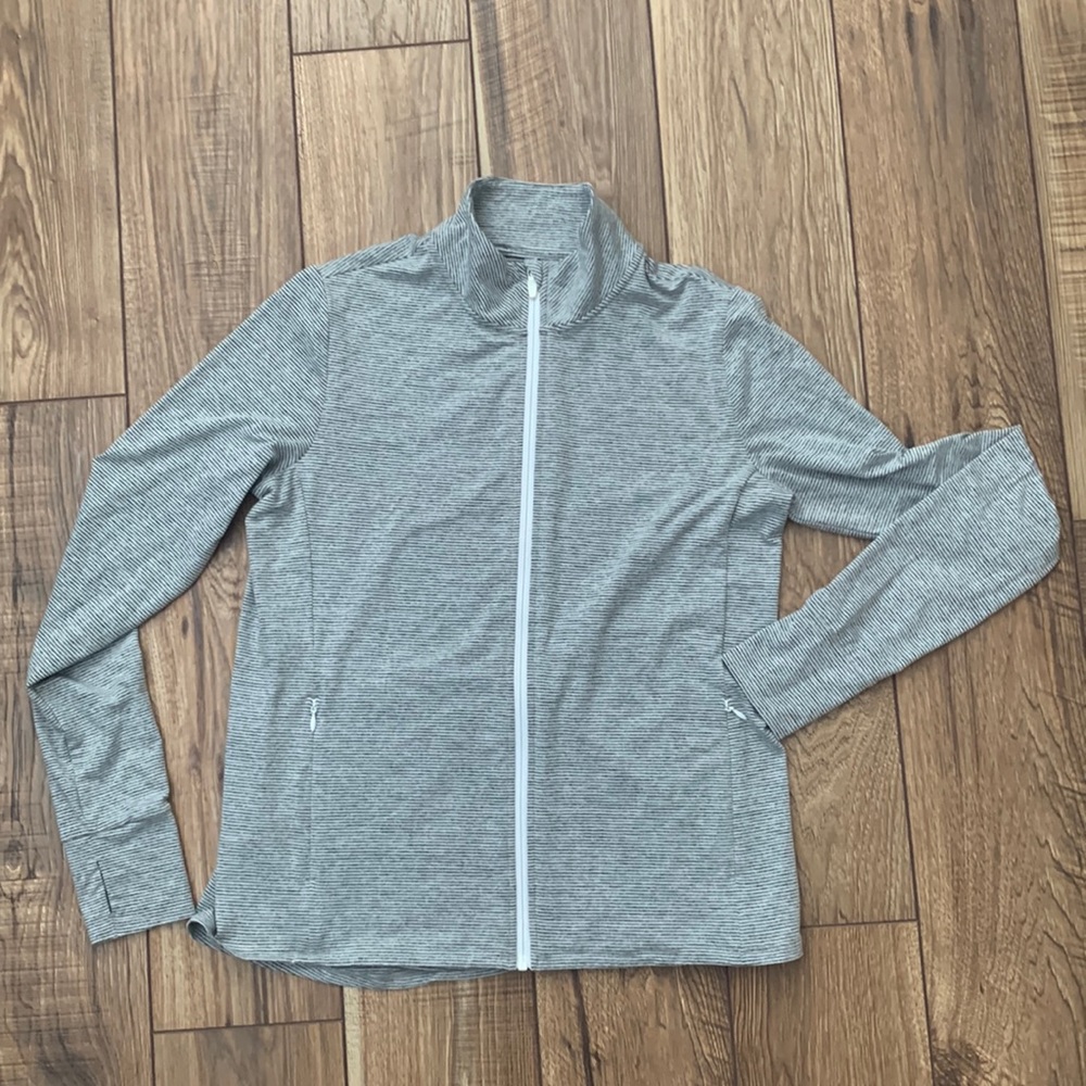 Athletic jacket